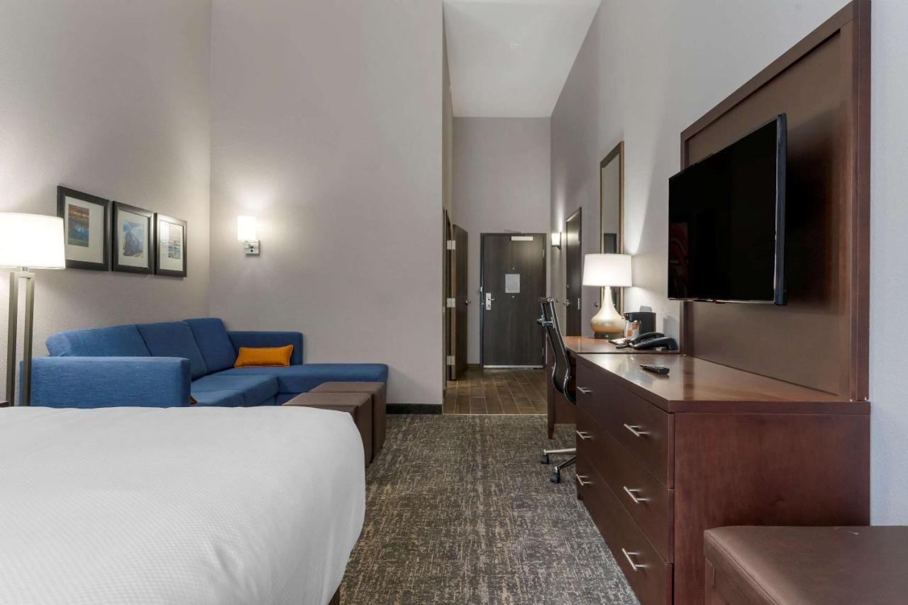 Comfort Suites Paducah Bagian luar foto
