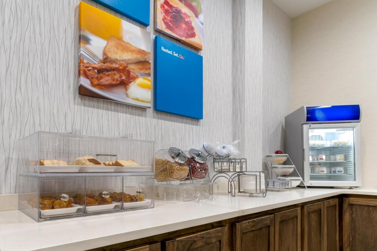 Comfort Suites Paducah Bagian luar foto