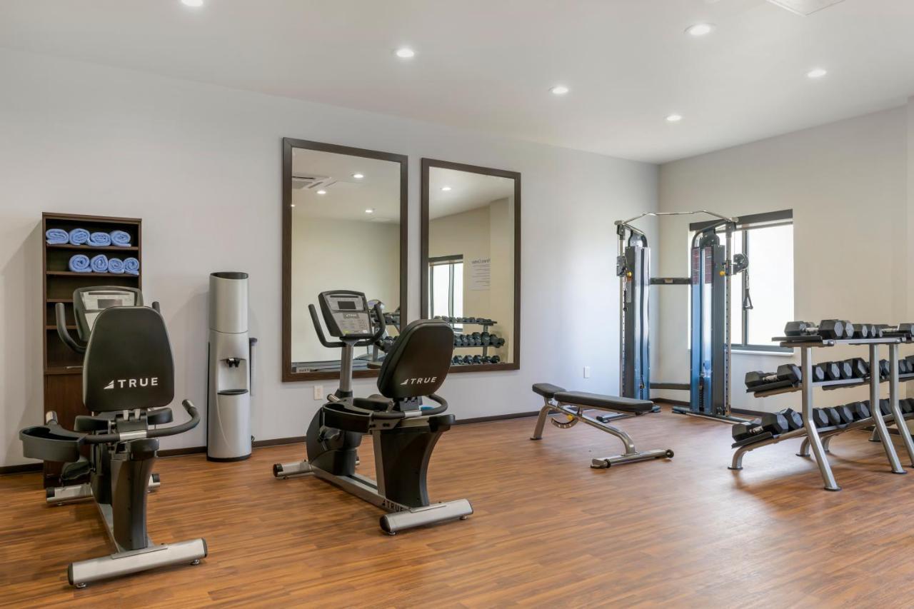 Comfort Suites Paducah Bagian luar foto