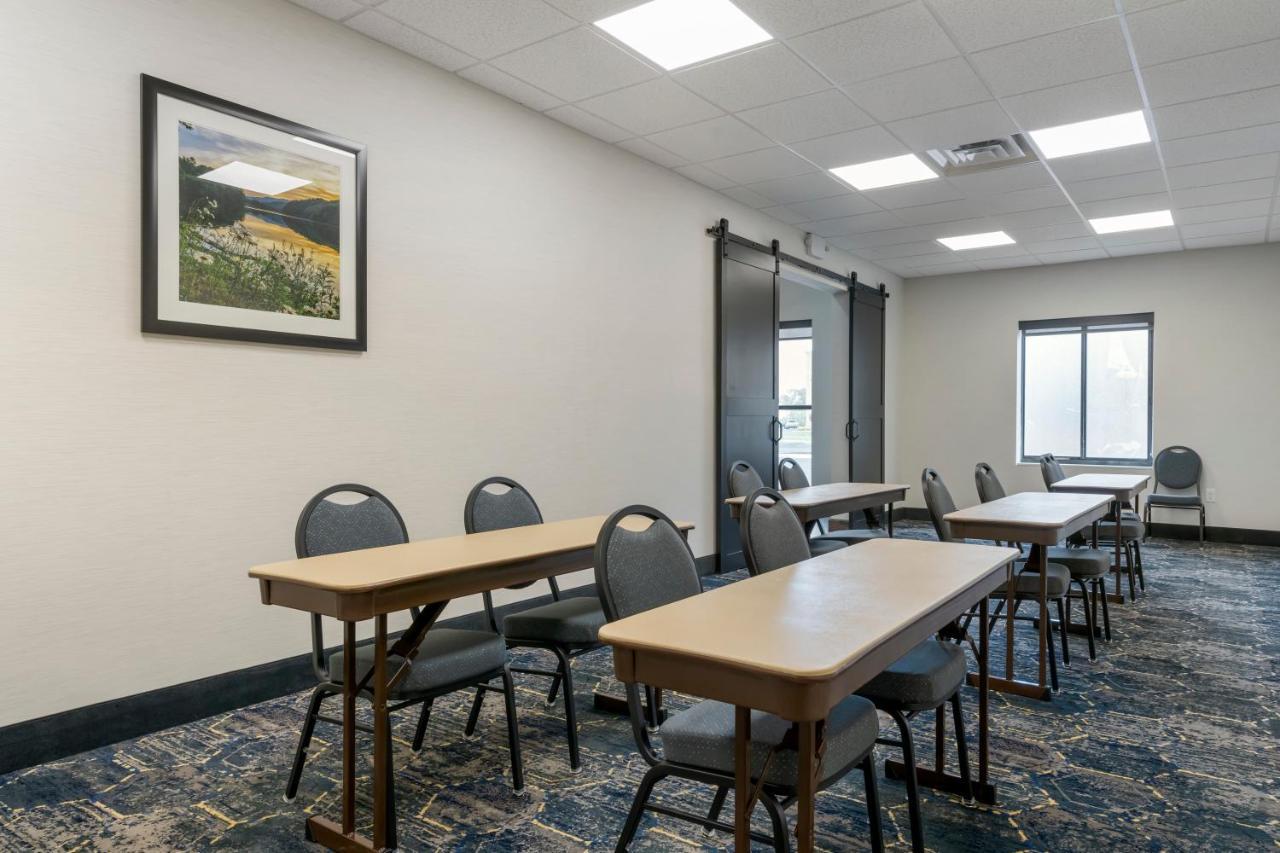 Comfort Suites Paducah Bagian luar foto