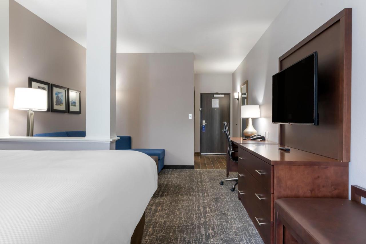Comfort Suites Paducah Bagian luar foto