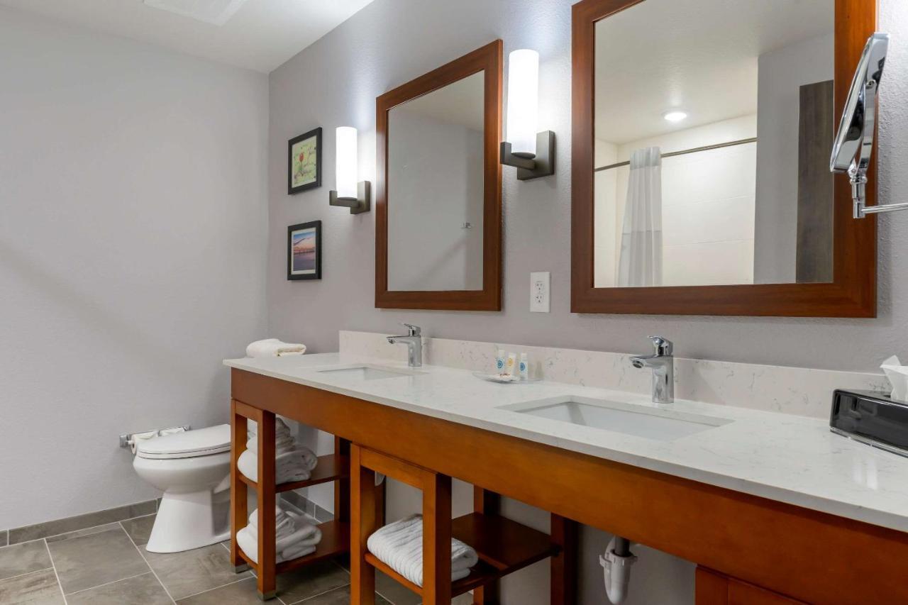 Comfort Suites Paducah Bagian luar foto
